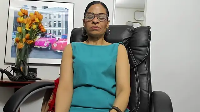 Snapshot of Aries_Mature chatting on October 3, 6:35 pm Aries Mature online show from October 3, 6:35 pm