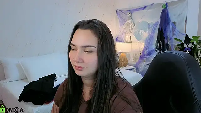 Snapshot of ava_blue chatting on October 20, 7:50 pm ava blue online show from October 20, 7:50 pm