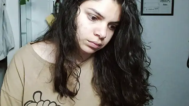 Snapshot of Nikkykora15 chatting on September 27, 12:51 am Nikkykora15 online show from September 27, 12:51 am