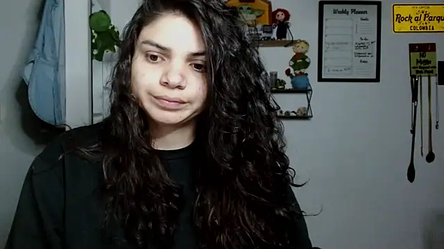 Snapshot of Nikkykora15 chatting on October 3, 1:22 am Nikkykora15 online show from October 3, 1:22 am