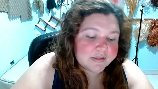 Snapshot of squirt322bbw chatting on October 13, 12:46 am squirt322bbw online show from October 13, 12:46 am