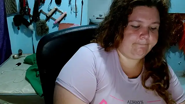 Snapshot of squirt322bbw chatting on September 8, 7:02 pm squirt322bbw online show from September 8, 7:02 pm