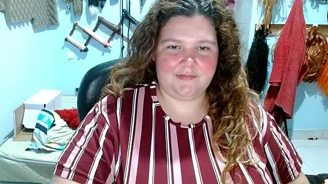 Snapshot of squirt322bbw chatting on October 19, 1:29 am squirt322bbw online show from October 19, 1:29 am