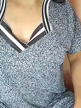 Beautifulsex4u online show from September 18, 6:39 pm