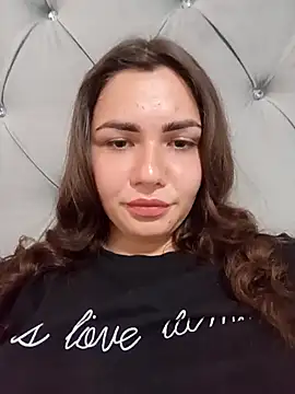 HannahMeid online show from September 17, 9:29 am