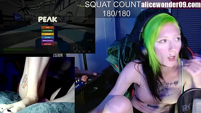 alicewonder09 online show from October 1, 4:39 am