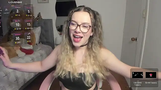 samysweet 8 online show from March 29, 11:15 pm