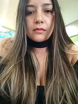 alana 69 online show from September 18, 9:24 pm