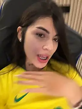 Sarasanders 4 online show from November 5, 4:07 am