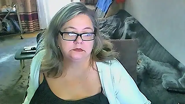 Snapshot of sex2 chatting on October 7, 3:11 am sex2 online show from October 7, 3:11 am