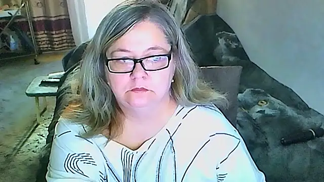 Snapshot of sex2 chatting on October 21, 2:04 am sex2 online show from October 21, 2:04 am