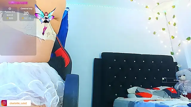 Snapshot of cute_charlotte_ chatting on September 17, 3:26 am cute charlotte online show from September 17, 3:26 am