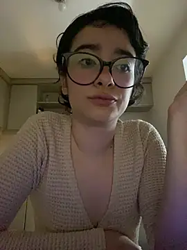  Lunnaa  online show from April 6, 4:46 am