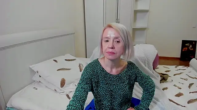 Snapshot of aminalive chatting on October 22, 9:20 pm aminalive online show from October 22, 9:20 pm