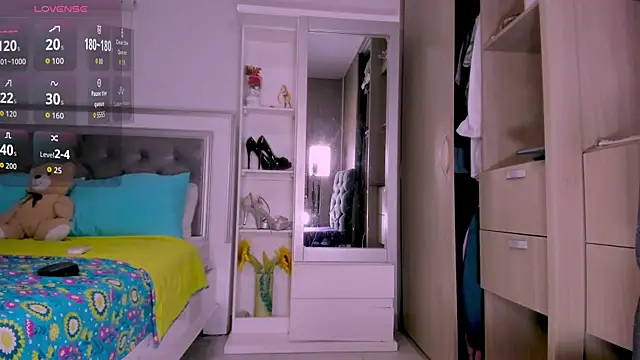 Snapshot of sharonDulce chatting on October 28, 4:40 am sharonDulce online show from October 28, 4:40 am