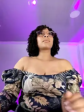 Snapshot of DannaBerry chatting on October 23, 7:09 pm DannaBerry online show from October 23, 7:09 pm