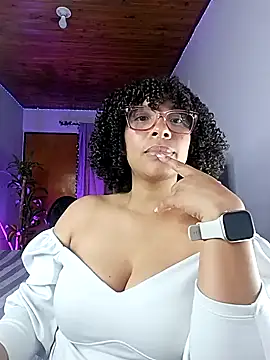 Snapshot of DannaBerry chatting on September 29, 4:12 pm DannaBerry online show from September 29, 4:12 pm