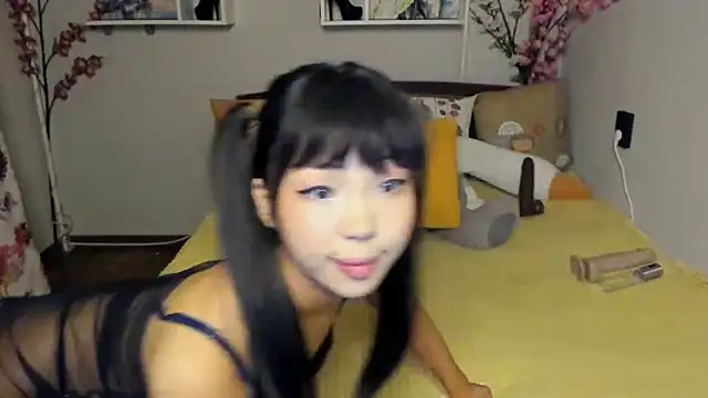 Snapshot of Stripchatlady chatting on October 4, 2:11 pm Stripchatlady online show from October 4, 2:11 pm