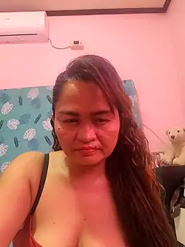 hotmommm4you online show from October 4, 6:30 am