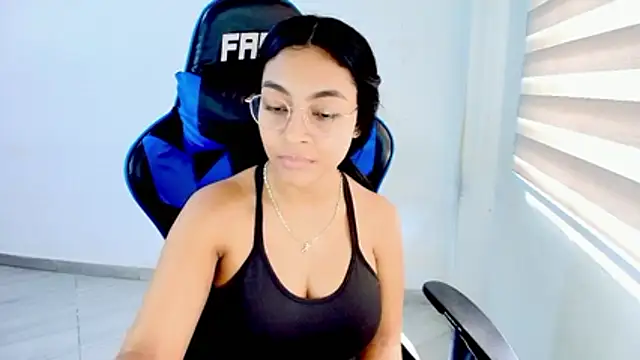 sophiax-x online show from March 26, 3:03 pm