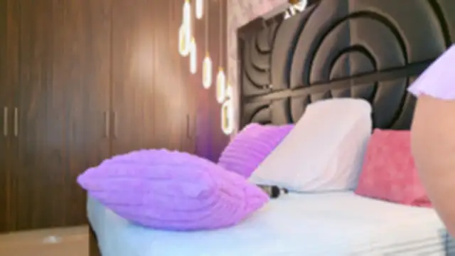 sarahgrey18 online show from October 11, 11:58 am