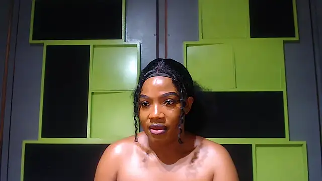 Snapshot of SexyAssDivaxxx chatting on October 10, 4:39 am SexyAssDivaxxx online show from October 10, 4:39 am