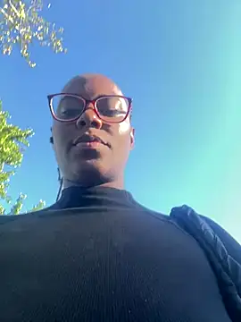 HoneyDripHer online show from October 9, 8:46 pm