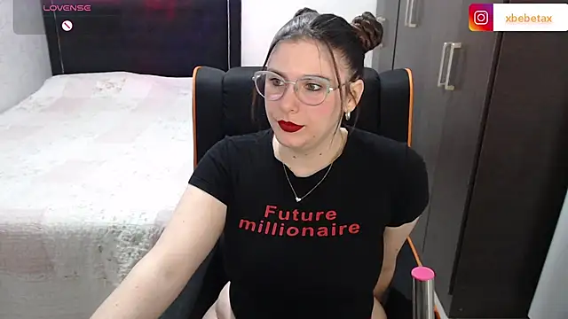 Snapshot of xxbbtaa chatting on October 15, 2:25 am xxbbtaa online show from October 15, 2:25 am