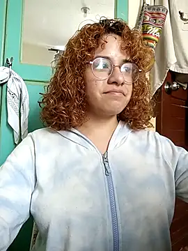 EmmaMelissa0521 online show from September 19, 6:18 pm