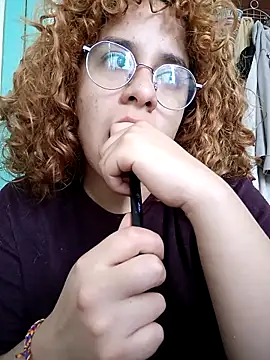 EmmaMelissa0521 online show from October 9, 8:13 pm