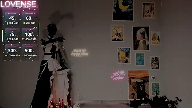 Snapshot of Careful_i_bite chatting on October 11, 5:23 am Careful i bite online show from October 11, 5:23 am