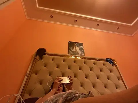 Snapshot of Flossy_Vettie chatting on September 21, 7:56 pm Flossy Vettie online show from September 21, 7:56 pm