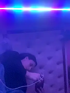 Snapshot of Flossy_Vettie chatting on October 23, 4:24 pm Flossy Vettie online show from October 23, 4:24 pm