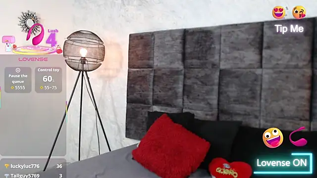 SusanRodriguez  online show from September 19, 9:14 pm