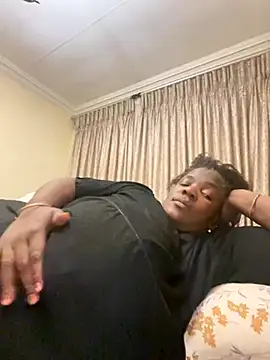 Snapshot of xXXSexyamazon chatting on September 30, 9:52 pm xXXSexyamazon online show from September 30, 9:52 pm