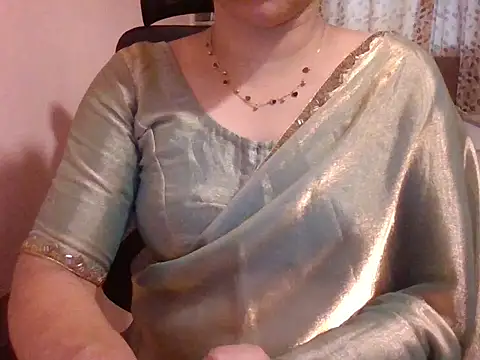 Pinky 4 online show from May 17, 7:40 am