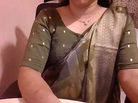 Pinky 4 online show from February 20, 2:51 pm