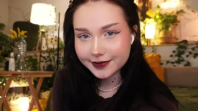 ScarletBlaze online show from September 27, 5:20 pm