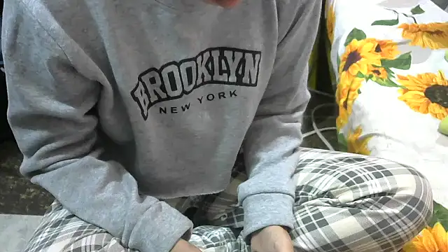 cockmama online show from September 14, 2:42 am