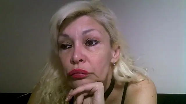 EvaaMina online show from April 23, 7:49 pm