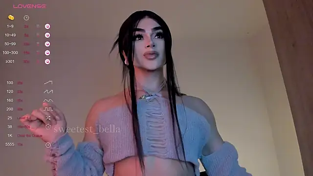 Snapshot of sweetest_bella chatting on September 30, 11:09 pm sweetest bella online show from September 30, 11:09 pm