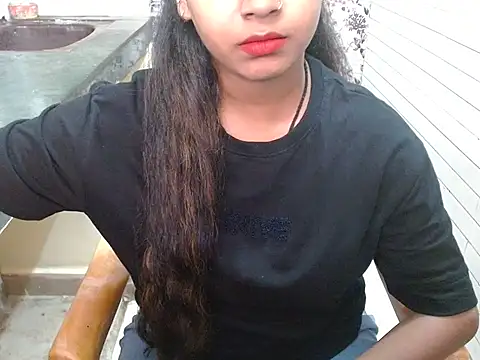 LovingPihu online show from October 1, 7:02 am