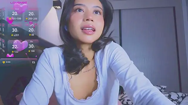 Snapshot of Mia_Tin chatting on October 24, 8:05 pm Mia Tin online show from October 24, 8:05 pm