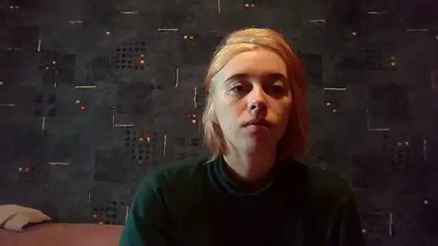 mylissandre online show from April 10, 9:04 am