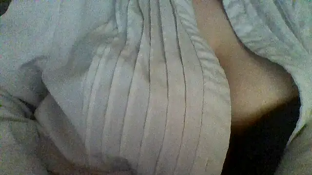 MollyRosa online show from November 10, 2:23 pm