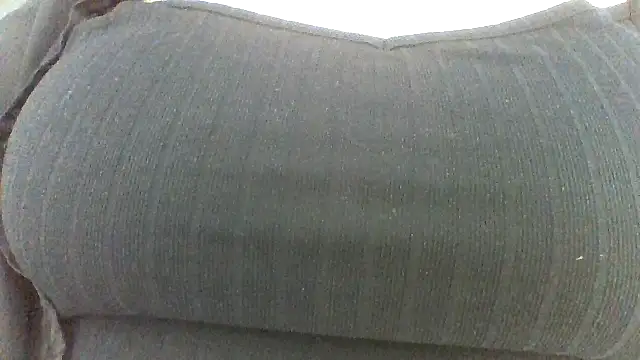 MollyRosa online show from March 29, 11:37 pm