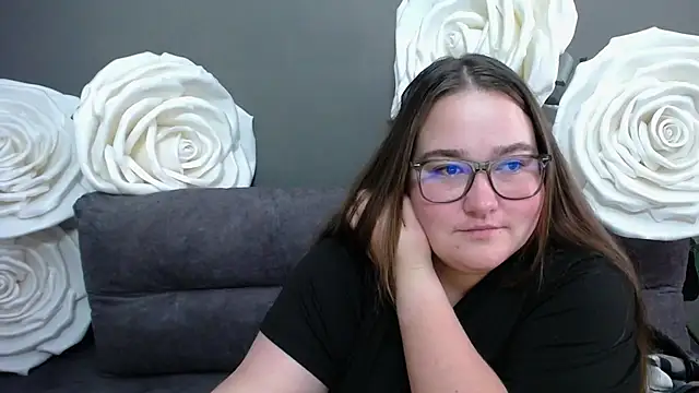 Snapshot of XX_Daniella_XX chatting on October 13, 7:11 am XX Daniella XX online show from October 13, 7:11 am