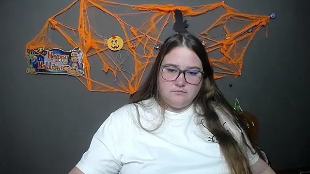 Snapshot of XX_Daniella_XX chatting on October 14, 7:22 am XX Daniella XX online show from October 14, 7:22 am