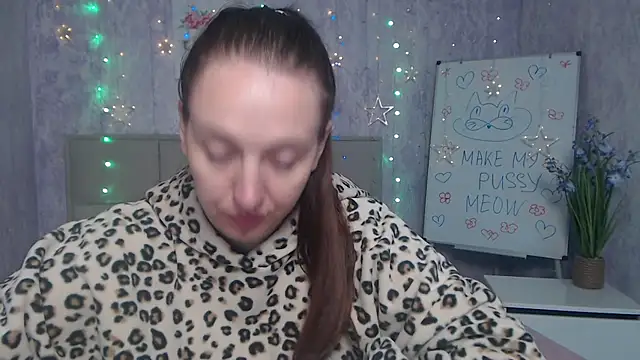 KaleyReed online show from September 26, 10:35 am