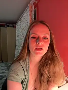 SophiaSweet  online show from April 4, 6:29 pm